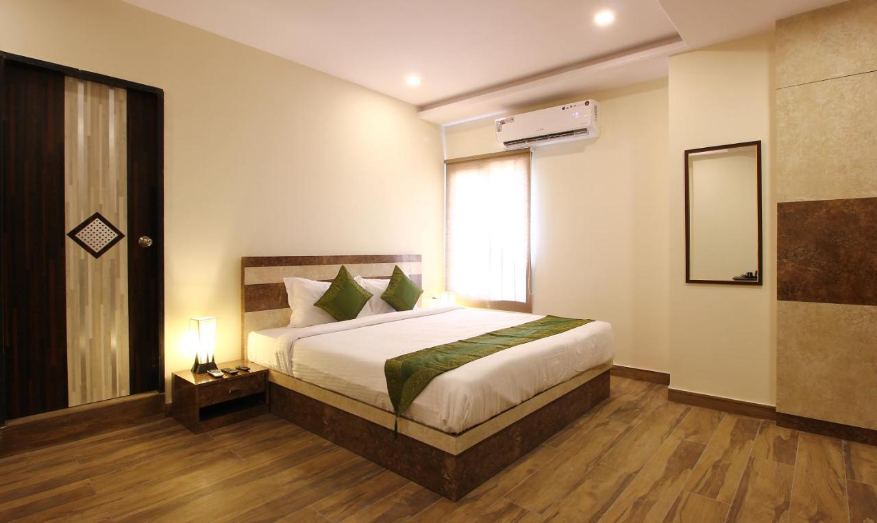 Treebo Address Inn, Banjara Hills Hyderabad Eksteriør bilde